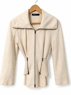 ⸻

Marc Cain Wool Set (Jacket + Skirt) – Cream 🤍